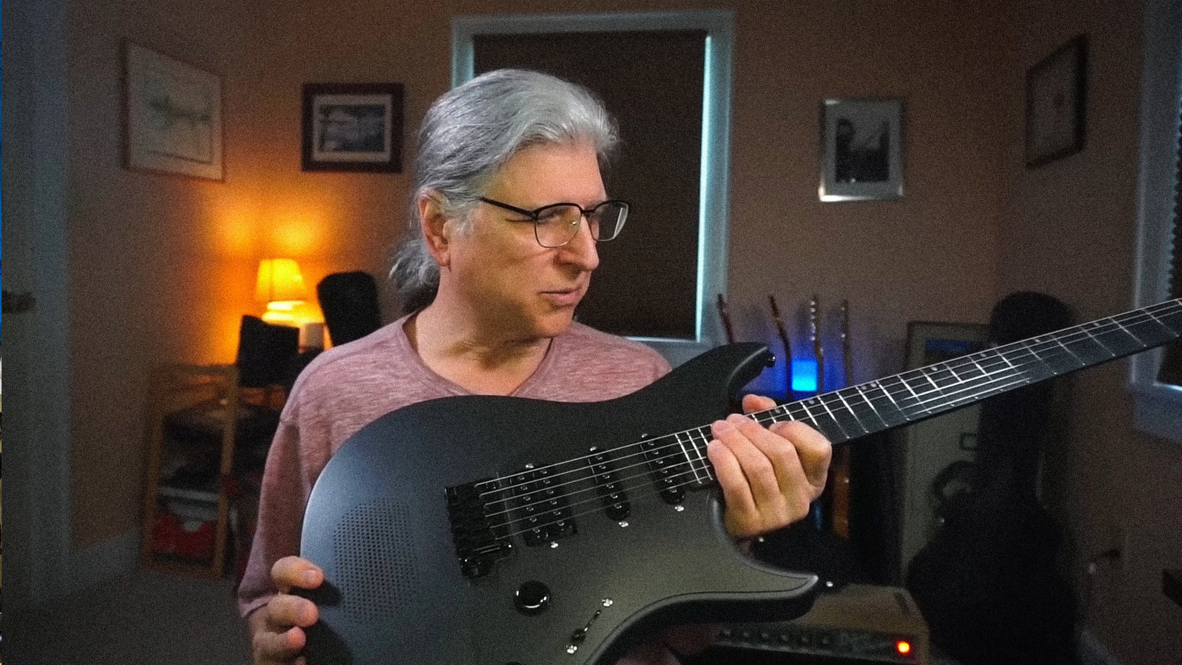 Enya Inspire: Carbon Fiber Super ST Smart Guitar