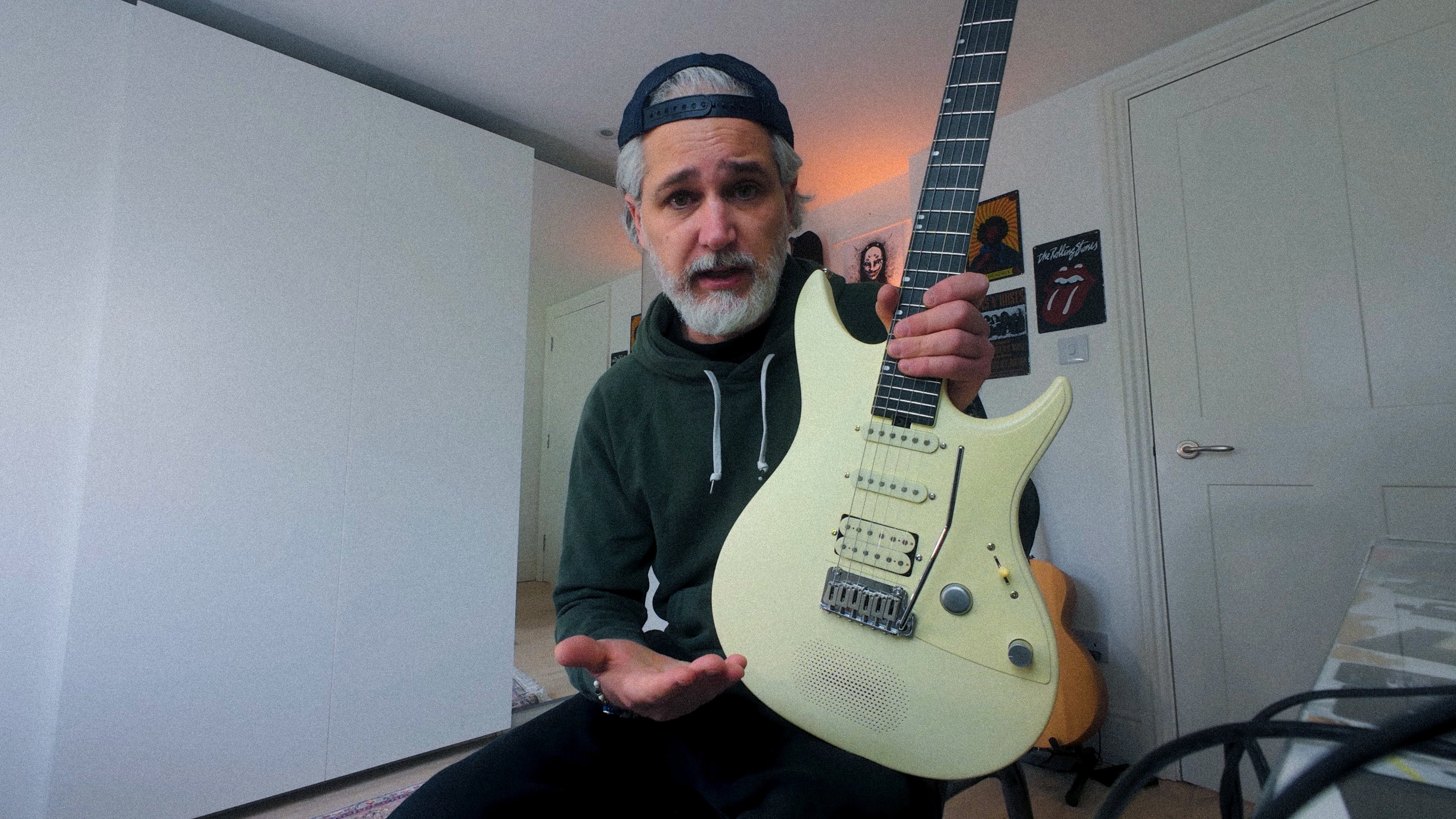 Enya Inspire: Carbon Fiber Super Strat Smart Guitar